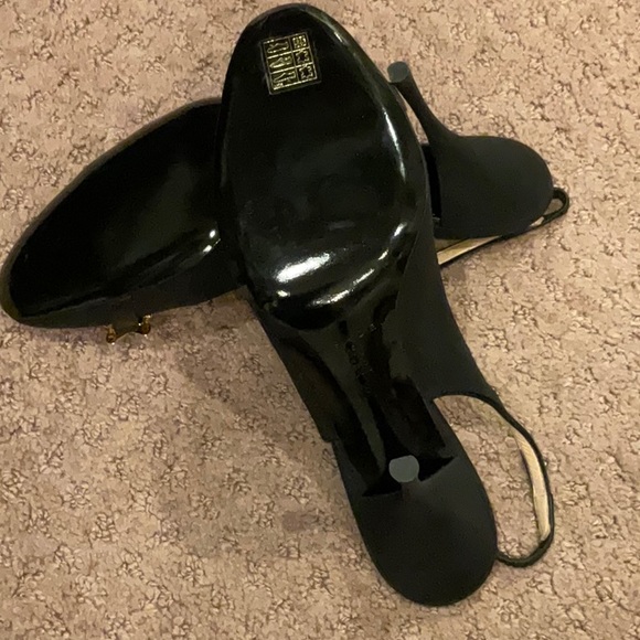 🌷CASADEI HEELS IN SIZE 8 NWT - Picture 3 of 5